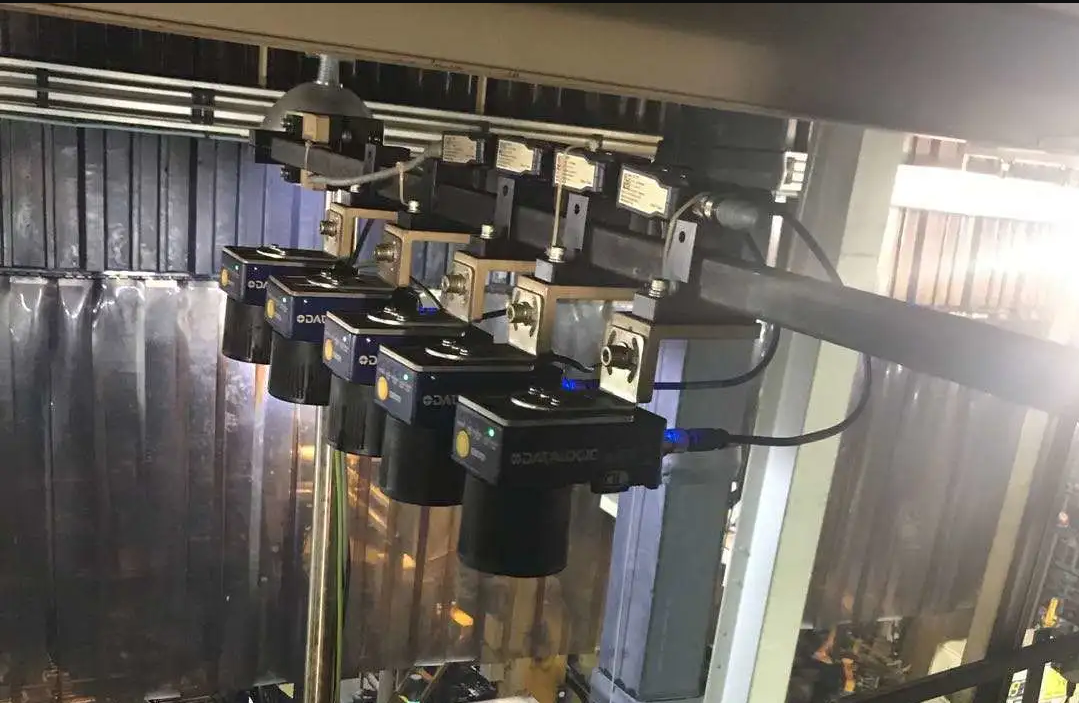 Datalogic得利捷Matrix 410N读码器，高效检测汽车部件